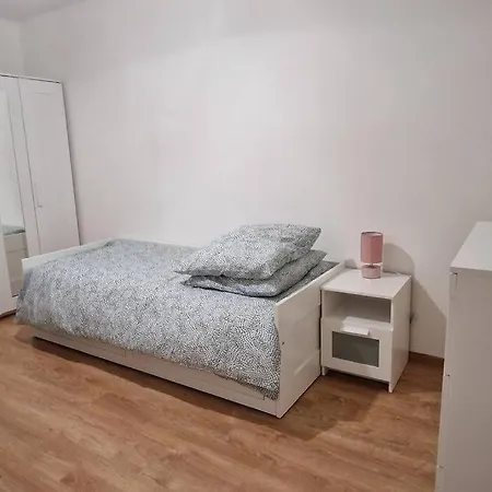 Apartament Cosy Et Bien Equipe Bois-Colombes